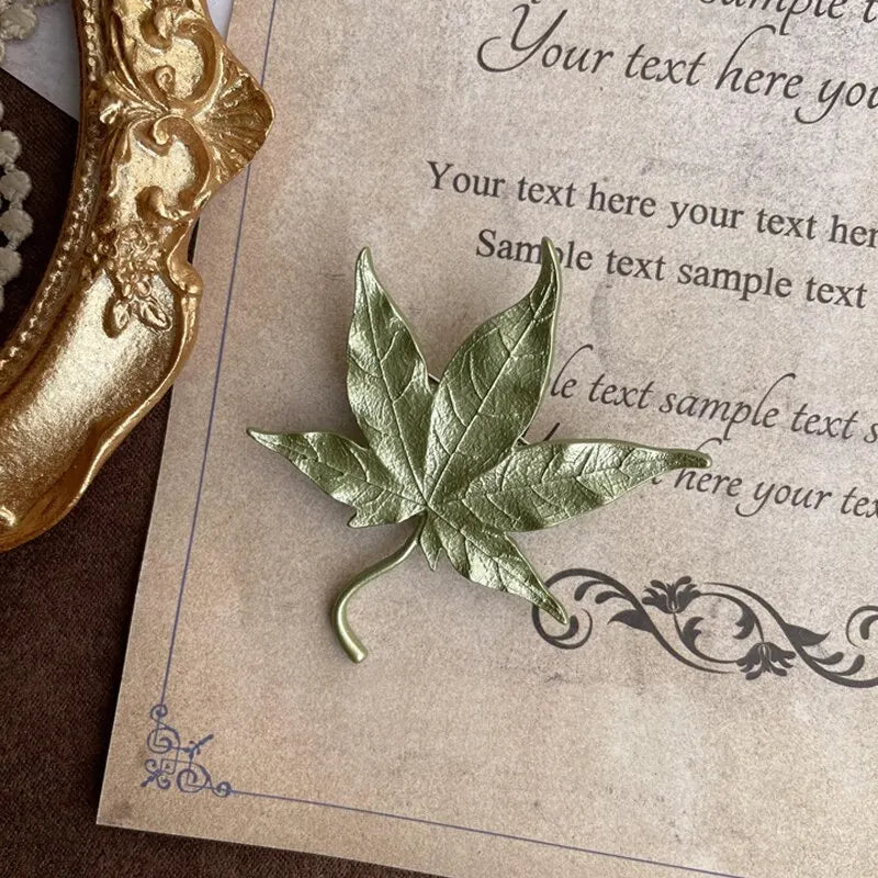 Broche Vintage Fleur Émaillée